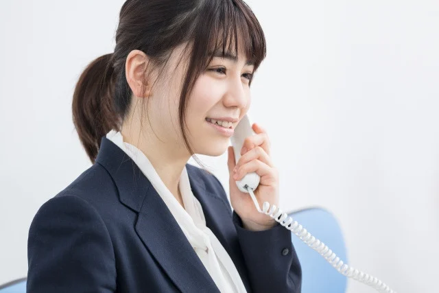常駐秘書が電話対応